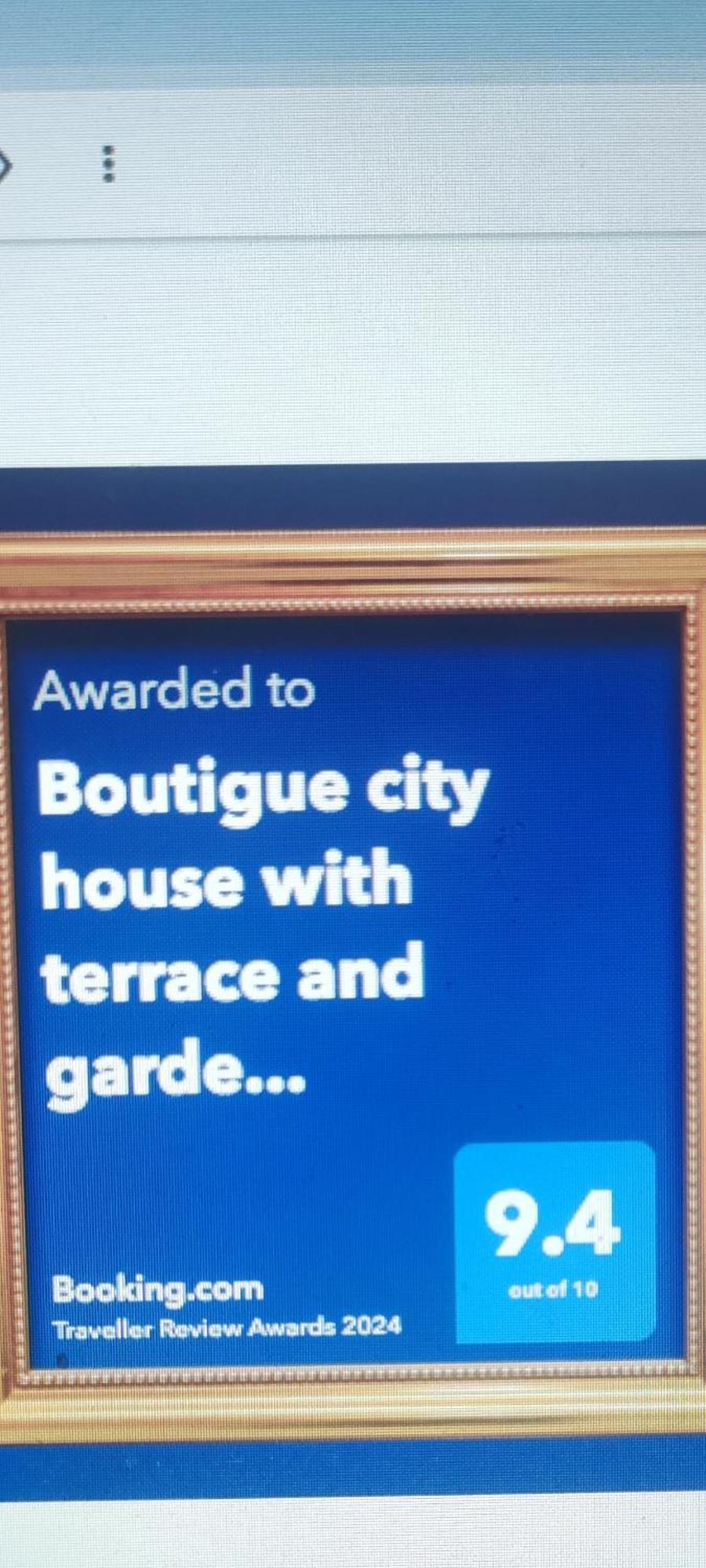 Boutigue House With Terrace And Garden Free Parking Рига